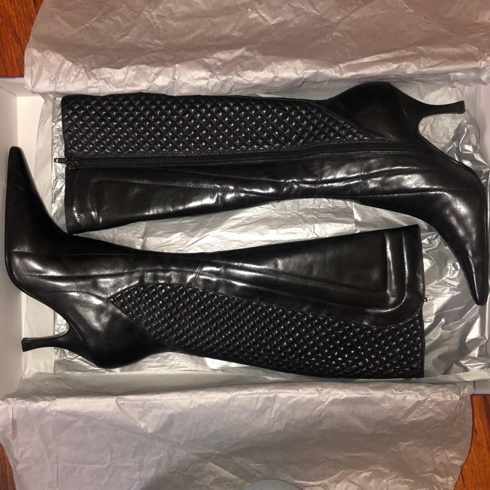 BRAND NEW ENZO ANGIOLINI HEELED BOOTS